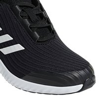 Der»FortaRun« von ADIDAS ist ein flexibler und bequemer Laufschuh für jedes Lauftraining und andere sportliche Abenteuer. Sein nahtloses Obermaterial aus atmungsaktivem Mesh sorgt für Ventilation und passt sich perfekt dem Fuß an. Dank der CLOUDFOAM-Dämpfung verspricht der Schuh ein besonders weiches Tragegefühl und damit ein extrem hohes Maß an Gehkomfort vom ersten Hineinschlüpfen an. ADIDAS Kinder FortaRun Schuh im INTERSPORT-Onlineshop bestellen. Material: - Obermaterial: Textil