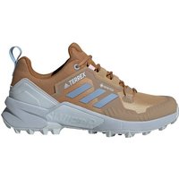 Du willst bei deinen Wanderungen in jedem Gelände Vollgas geben und trotzdem keine Kompromisse bei der Stabilität machen? Dann ist der adidas TERREX Swift R3 GTX die perfekte Wahl. Er kombiniert die Leichtigkeit und Dämpfung eines Trailrunning-Schuhs mit der Vielseitigkeit und Stabilität eines klassischen Wanderschuhs. adidas Damen TERREX SWIFT R3 GORE-TEX WANDERSCHUH im INTERSPORT-Onlineshop bestellen. Material: Lightstrike Zwischensohle aus EVA. Hochwertige Sportartikel und funktionale wie trendige Sportbekleidung für Damen