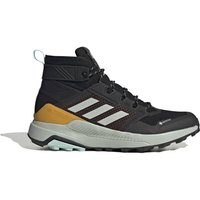 Zu viel Gewicht macht dich nur langsamer. Mit dem adidas TERREX Trailmaker Mid GTX Wanderschuh kannst du dich ganz auf den Weg vor dir konzentrieren. Nasse Trails