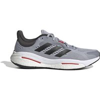 Ob Training oder Wettkampf – dieser Schuh lässt dich nicht im Stich. Dank adidas LEP 2.0 bietet dieser Laufschuh deinem Fuß zusätzliche Stabilität