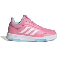 Die Welt entdecken und neue Skills erlernen? Dafür braucht es den richtigen Schuh. Dieser klassische adidas Schuh für Kinder kommt mit einer abriebfesten Non Marking Gummiaußensohle. Damit ist er perfekt für Sport und Freizeit.Das Obermaterial hat einen Recycling-Anteil von mindestens 50 %. Dieses Produkt ist nur eine unserer Lösungen im Kampf gegen Plastikmüll. ADIDAS Kinder Laufschuhe Tensaur Sport 2.0 K im INTERSPORT-Onlineshop bestellen. Material: Material-Mix. Hochwertige Sportartikel und funktionale wie trendige Sportbekleidung für Damen