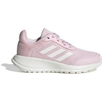 Dieser adidas Schuh für Kinder ist perfekt für Spiel und Spaß. Die robuste EVA-Außensohle macht alles mit – ob Fangen spielen oder auf Bäume klettern. Der Schuh darf bei den täglichen Abenteuern auf keinen Fall fehlen. Das Design ist Teil unseres Engagements gegen Plastikmüll und besteht zu mindestens 50 % aus recycelten Materialien. ADIDAS Kinder Laufschuhe Tensaur Run im INTERSPORT-Onlineshop bestellen. Material: Synthetik