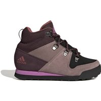 Dieser Outdoor-Schuh mit kinderspezifischer Passform bietet jungen Wanderfüßen hervorragenden Komfort. Selbst bei nassen Bedingungen hat Kälte dank PrimaLoft® Isolation keine Chance und die griffige Traxion Außensohle sorgt dabei für optimalen Grip. ADIDAS Kinder Multifunktionsstiefel SNOWPITCH K im INTERSPORT-Onlineshop bestellen. Material: Material-Mix. Hochwertige Sportartikel und funktionale wie trendige Sportbekleidung für Damen