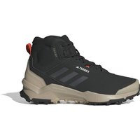 Mit diesem isolierten adidas Terrex Wanderschuh bremst dich auch an kalten Tagen nichts ein. Egal