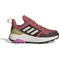 Mit diesem adidas Wanderschuh haben es kleine Abenteurer auf Entdeckungsreise besonders bequem. Das leichte Running-Design ist strapazierfähig und bietet optimalen Halt und Traktion auf rutschigem Fels und Matsch. Die RAIN.RDY Technologie hält kleine Füße bei nassen Bedingungen warm und trocken. Die Traxion Außensohle bietet zudem guten Grip auf nassem Untergrund. ADIDAS Kinder Multifunktionsschuhe TERREX TRAILMAKER R.RDY K im INTERSPORT-Onlineshop bestellen. Material: Material-Mix. Hochwertige Sportartikel und funktionale wie trendige Sportbekleidung für Damen